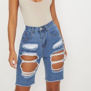NWT PrettyLittleThing Distressed Shorts